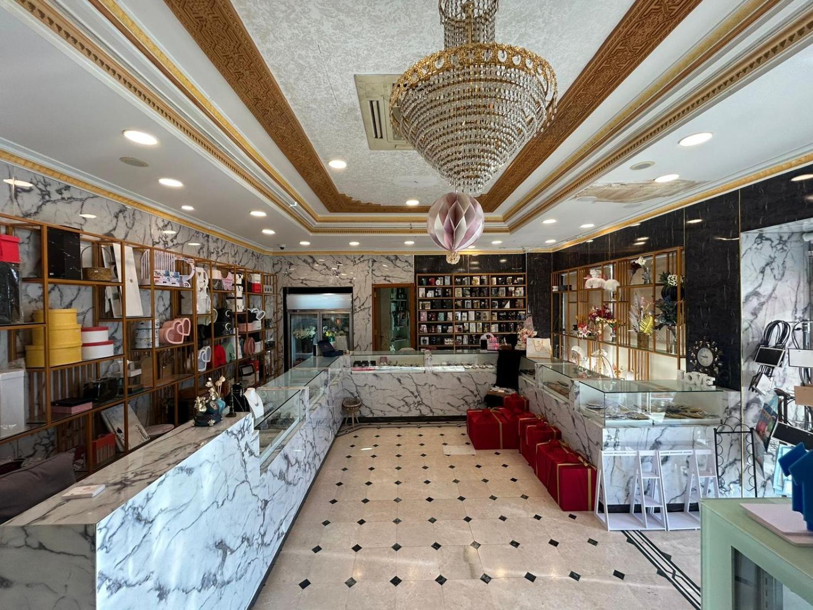ניזווא Safari Hotel מראה חיצוני תמונה